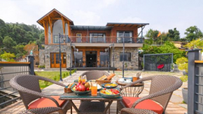 SaffronStays Aruunoday - Villa 4 bhk and 1 room Suite